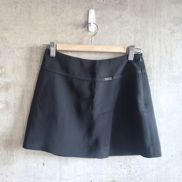 Bebe / Black Mini Skirt / Size 2 - Picture 1 of 5